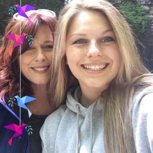 Meet your Posher, Val